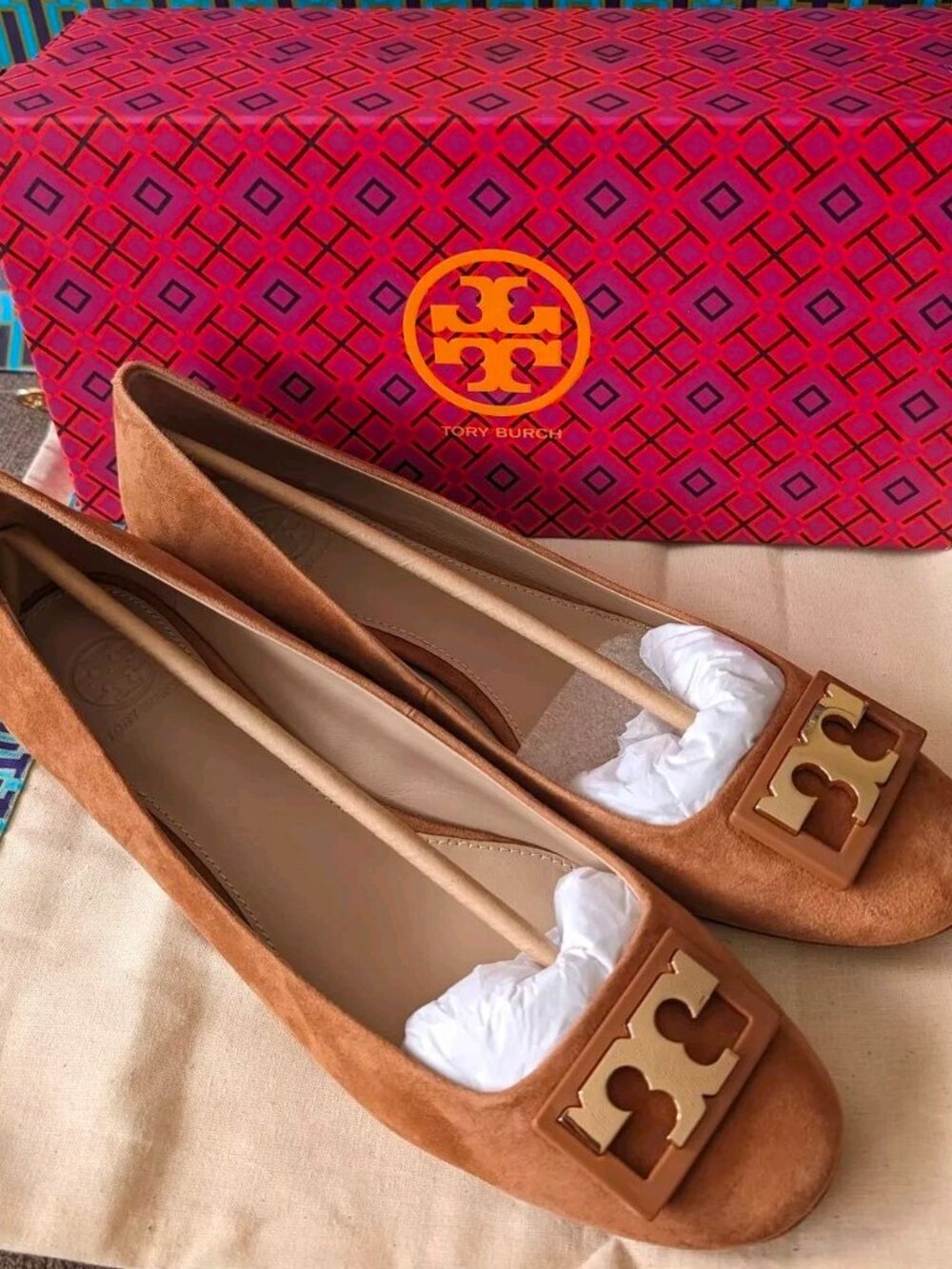 Tory Burch Suede Gigi Pumps Gold Logo